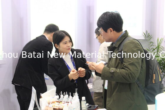 เจลซิลิโคนใบหน้า OEM และวัสดุซิลิโคนผงซิลิโคนรองพื้นแต่งหน้าจากซิลิโคน