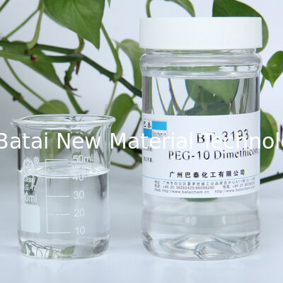 น้ำมันซิลิโคนละลายน้ำได้ของเหลวใส PEG-10 Dimethicone สำหรับผลิตภัณฑ์ดูแลเส้นผม